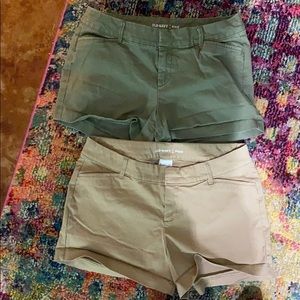 Old Navy khaki shorts
